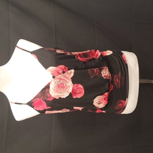 White House Black Market Tops - WHBM Tank SZ SM